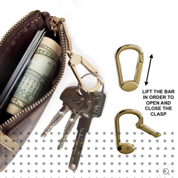 Checkered Wallet Keychain - Picture 8 of 8